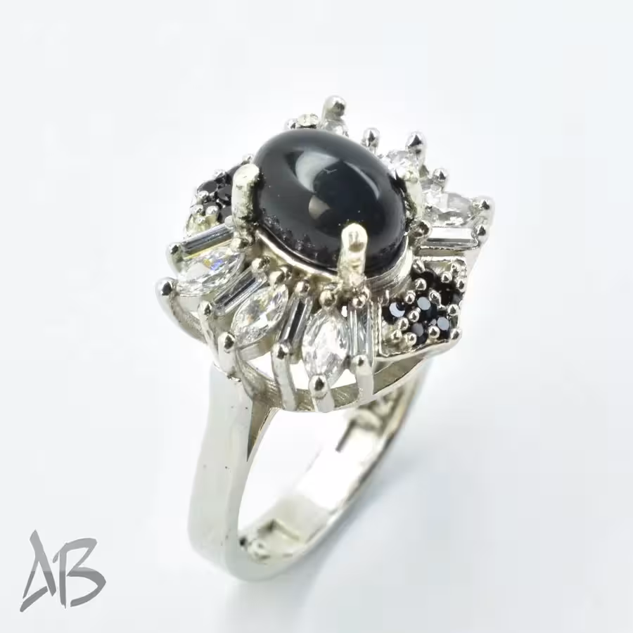 انگشتر نقره زنانه اسموکی کوارتز (دودی) طبیعی با نگین‌های مارکیز آقابزرگ کد 685