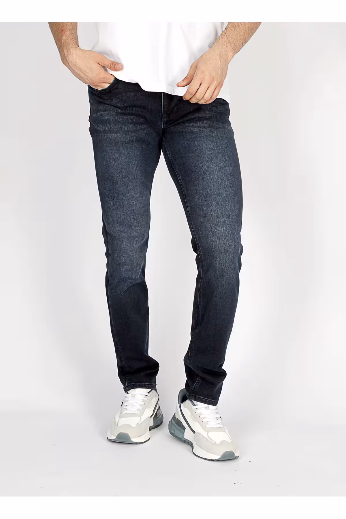 شلوار جین مردانه JAGGER RB DARK COLOR SLIM FIT DENIM مرد 251 LCM Lee Cooper