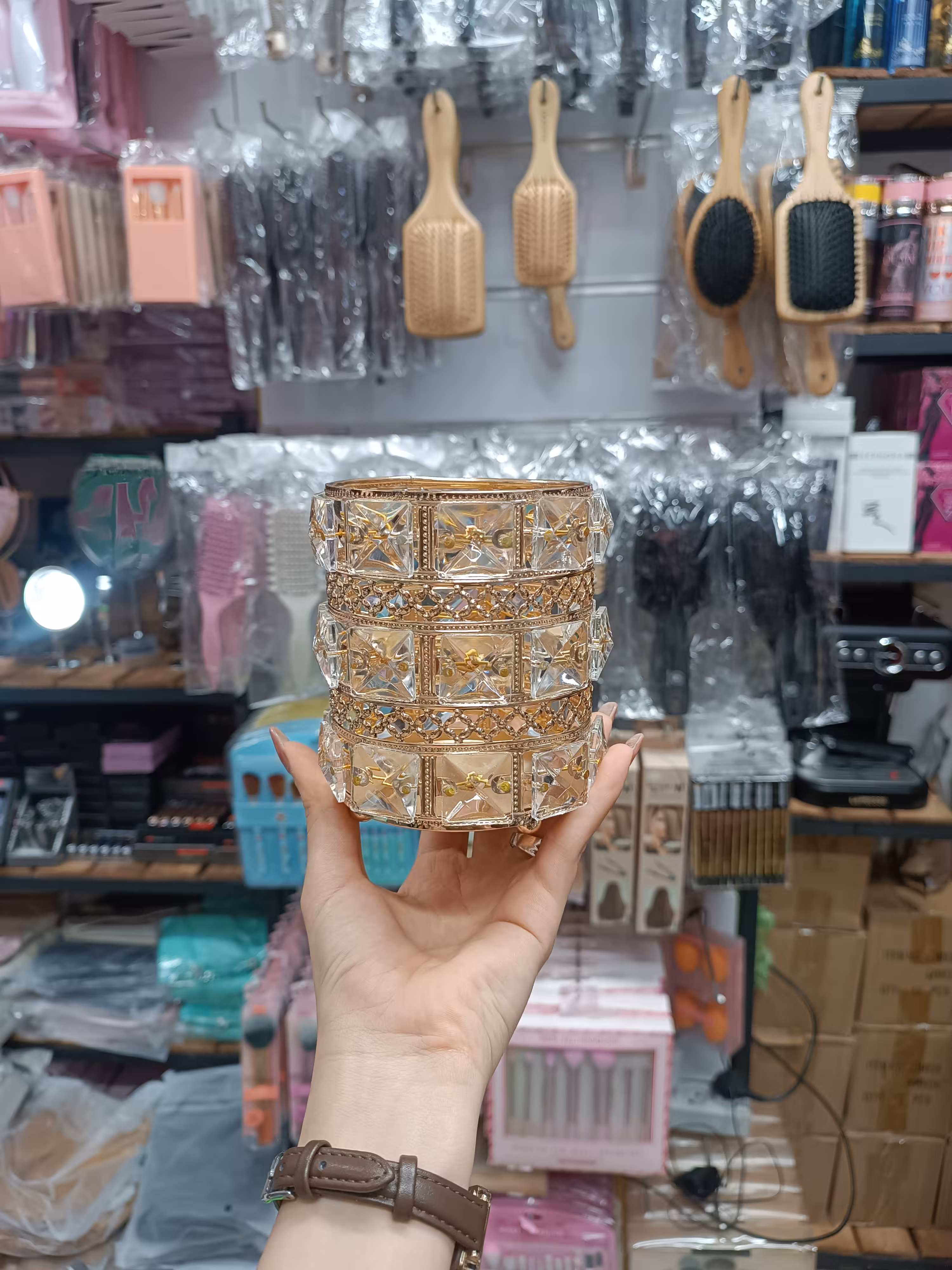 استند کریستالی فلزی رنگ ثابت