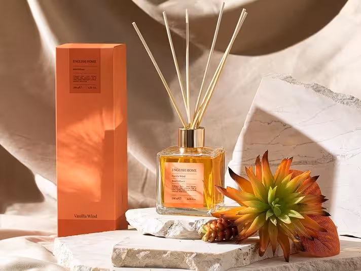 خوشبوکننده هوا انگلیش هوم رایحه Vanilla حجم 100 میلی لیتر