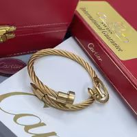 بنگل و انگشتر میخ کارتیه Cartier