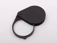 ذره بین تاشو