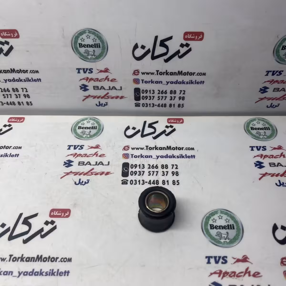 بوش( لاستیکی ) بالا کمک عقب موتور طرح کلیک (هرعدد)