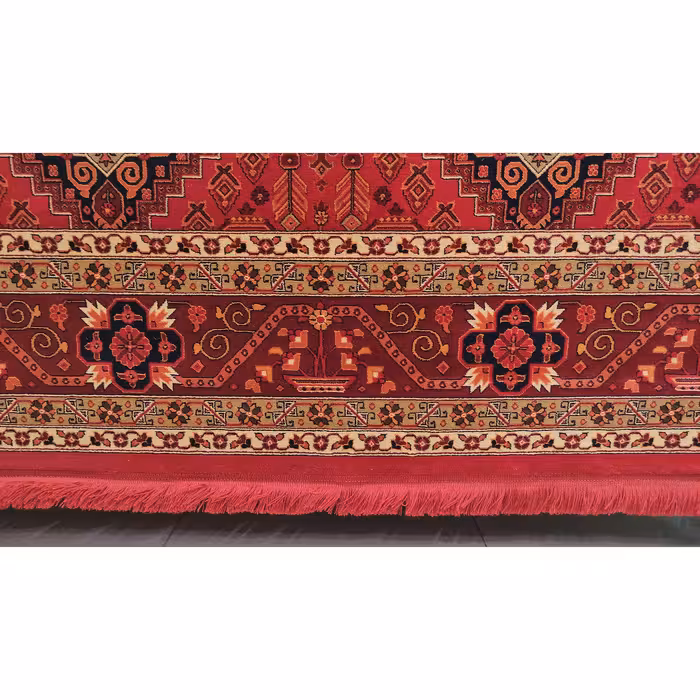 فرش ماشینی زمرد مشهد مدل کهنه نما زمینه لاکی