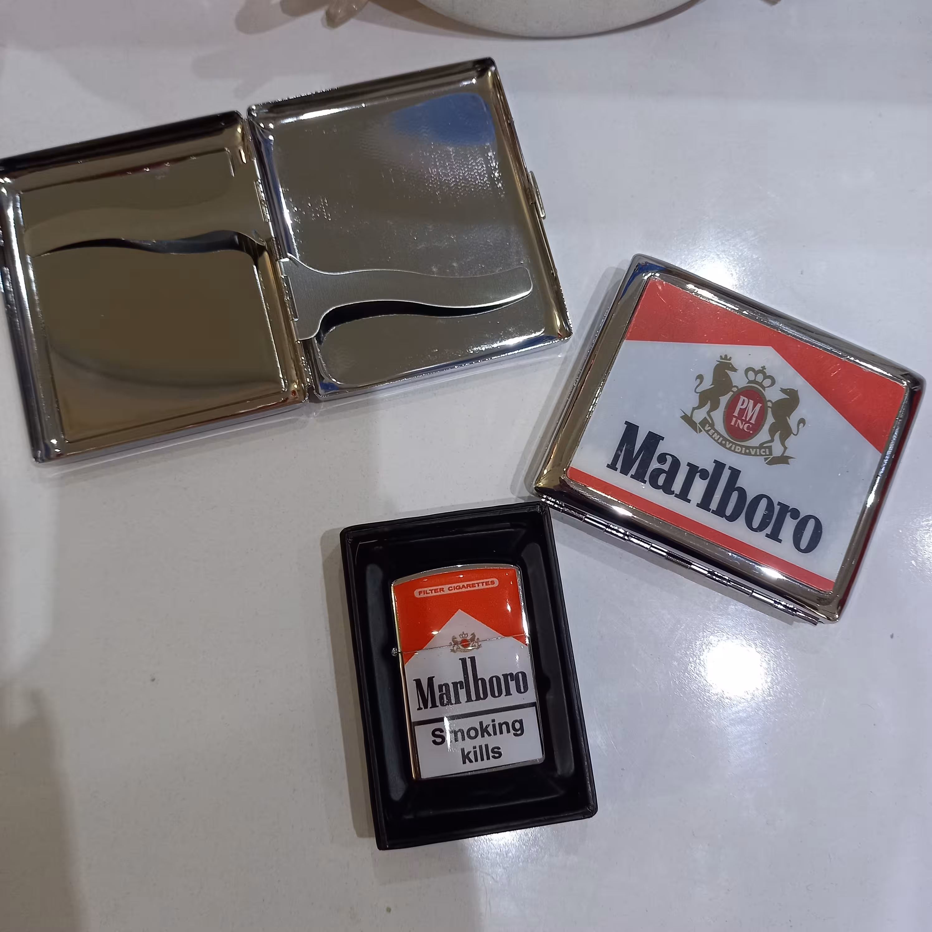 ست فندک زیپو و کیف سیگار طرح ماربرو کادویی