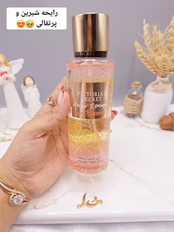 بادی اسپلش مدل Amber Romance حجم 250 میل برند ویکتوریا سکرت