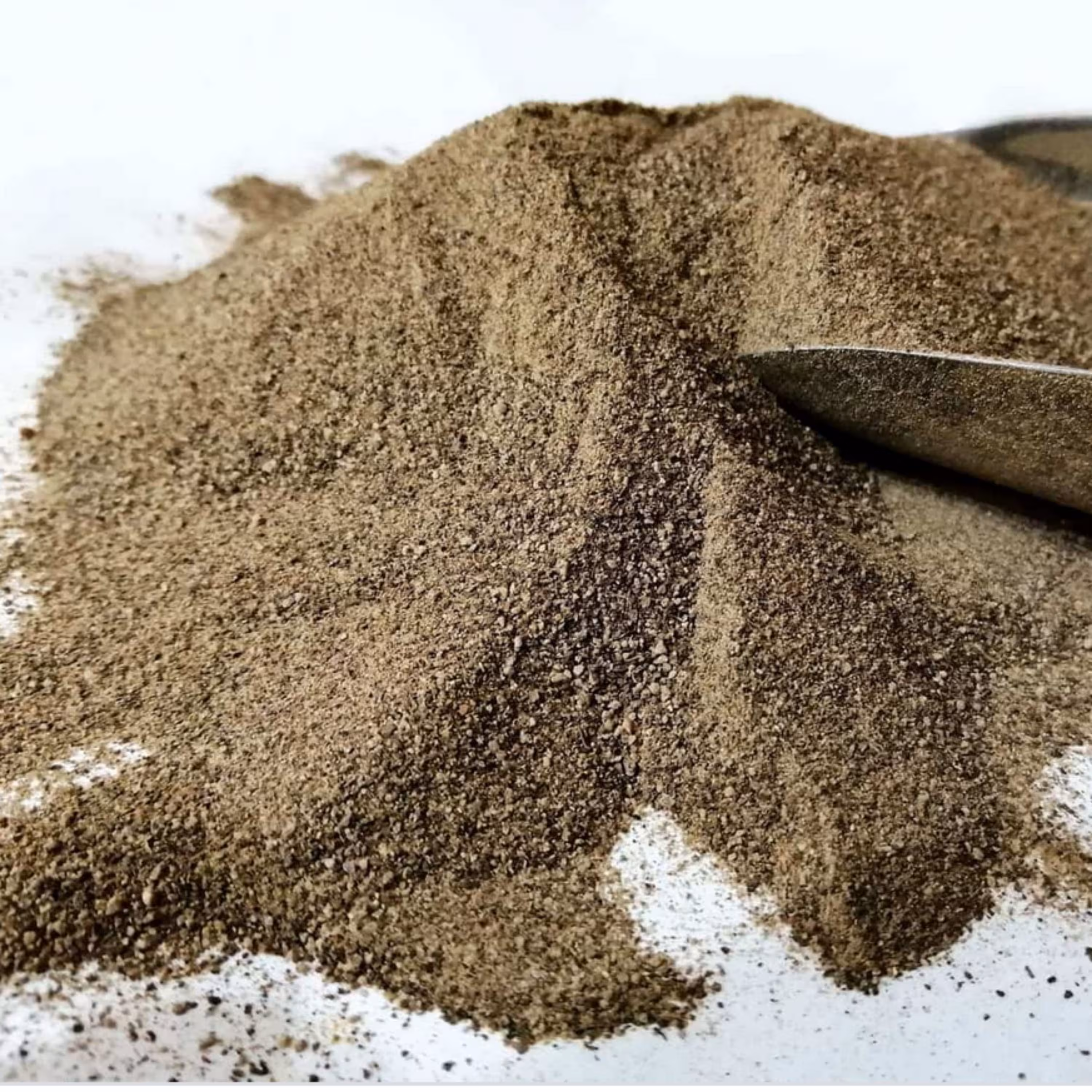 فلفل سیاه سابیده اعلا 