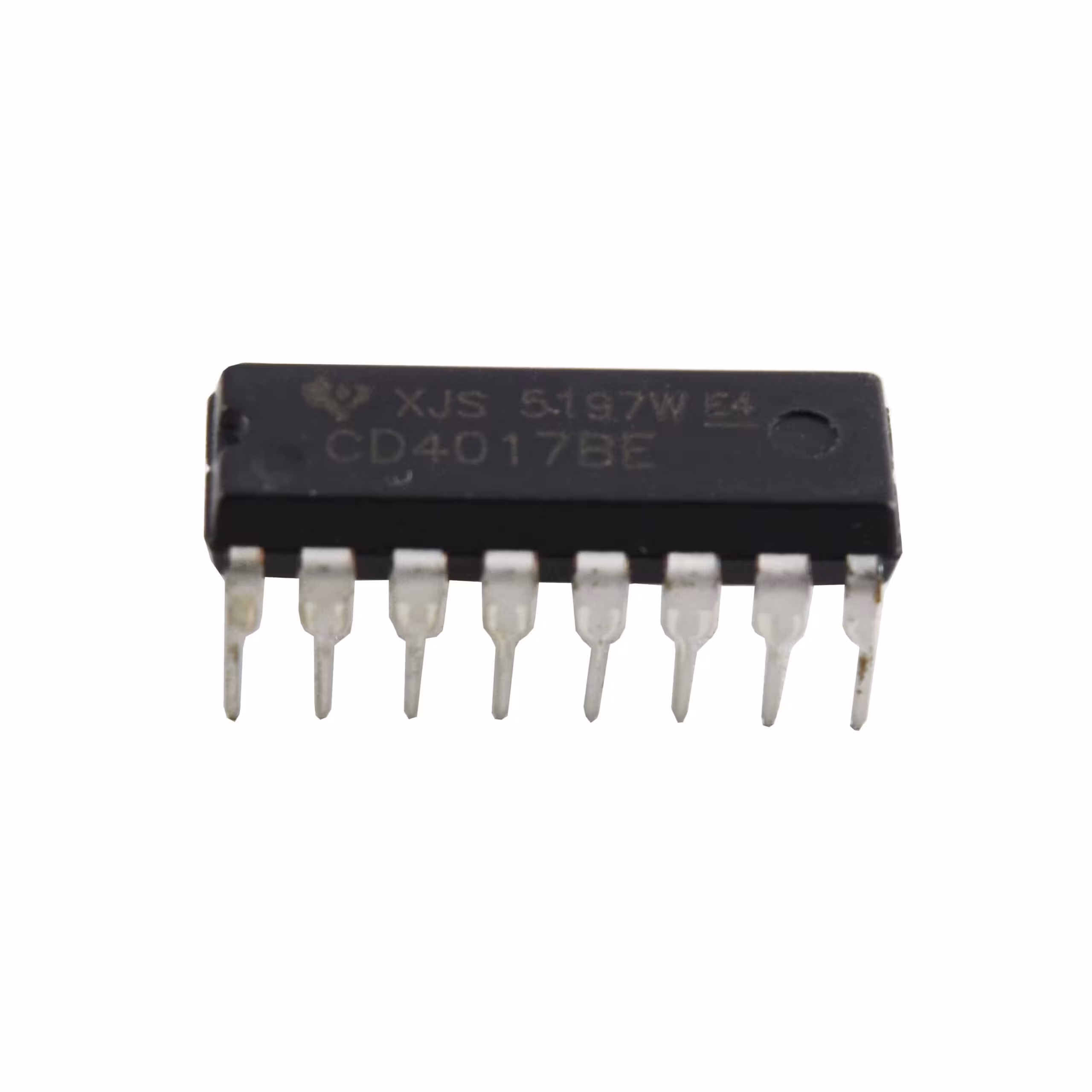 آی سی CD4017 پکیج DIP