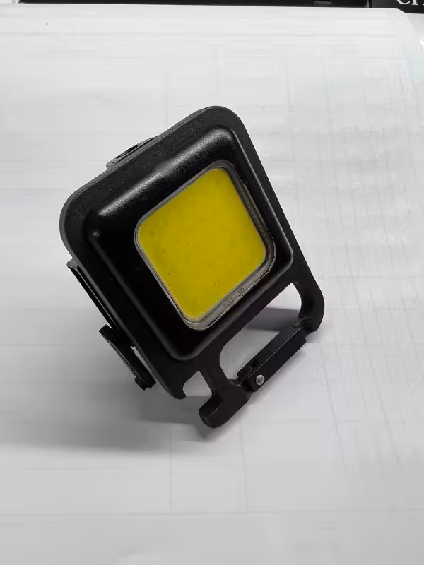 چراغ قوه مدل LED KEYCHAIN MAGNET