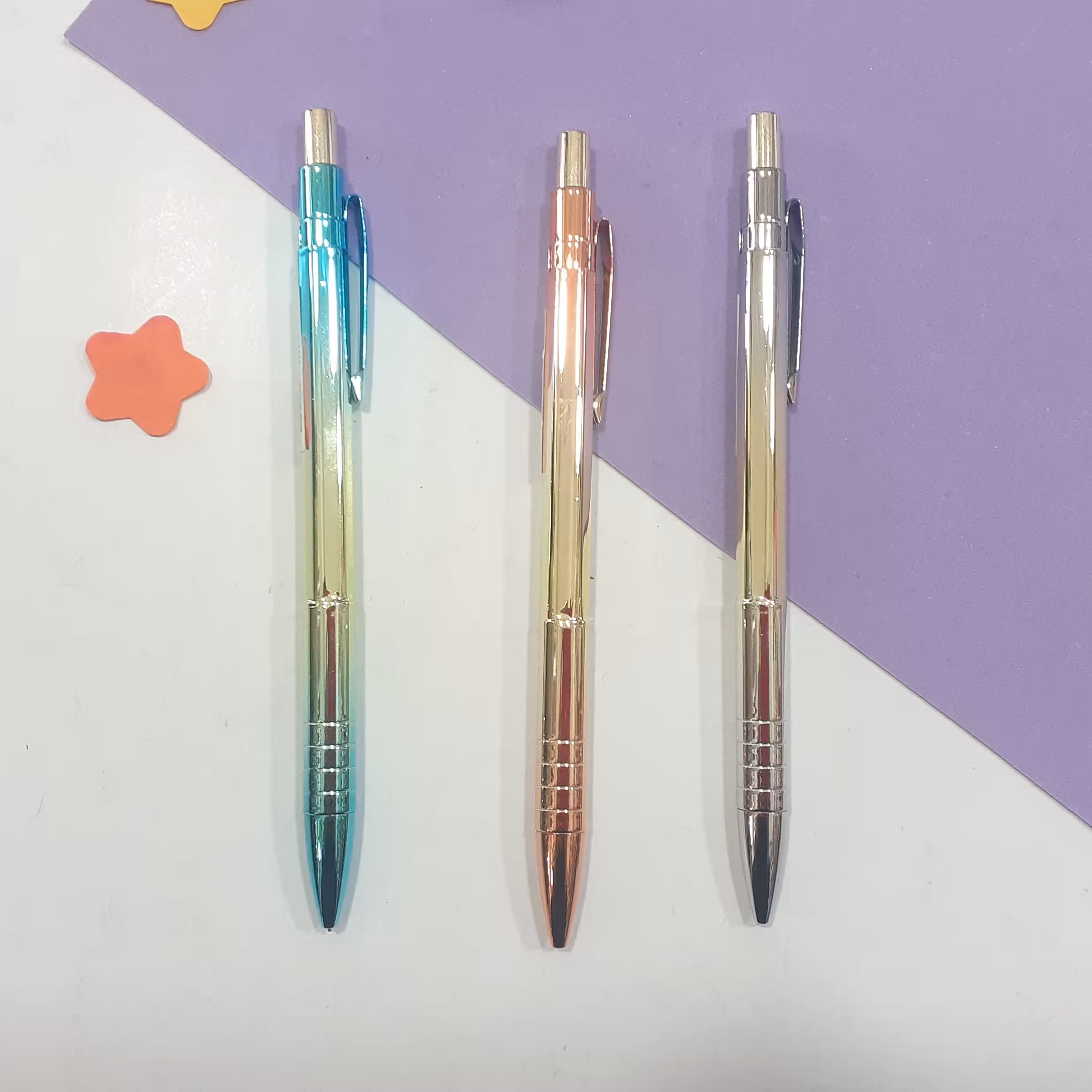 مدادنوکی بنیتو بدنه رنگی نوک 0.7 میلیمتر