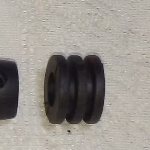 صربه گیرداخلی کنارآدمک  فوتبال دستی بسته4عددی