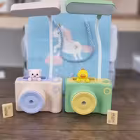 چراغ مطالعه طرح دوربین، شارژی، تراش دار و جاقلمی دار