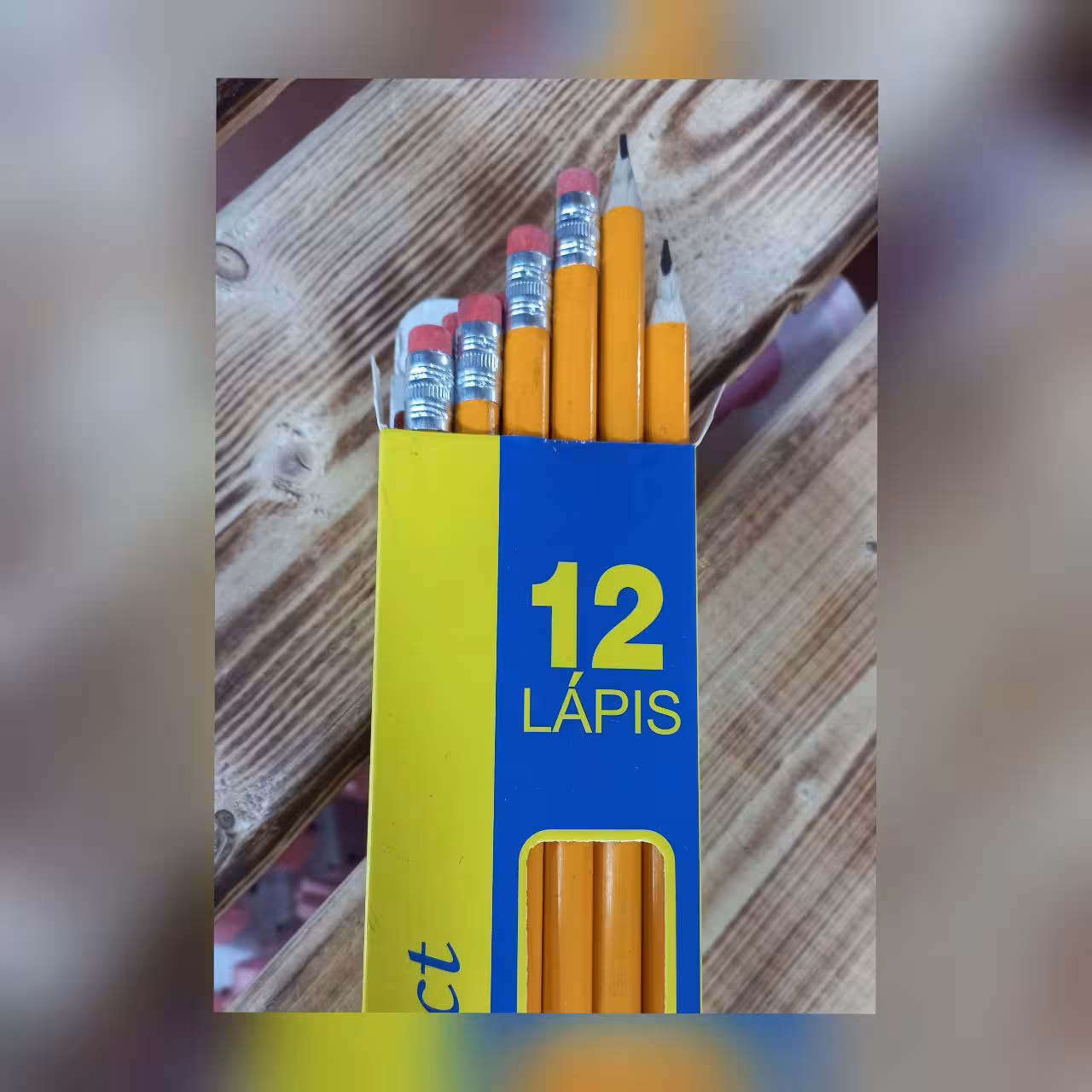 مداد مشکی پاکن دار 12 تایی