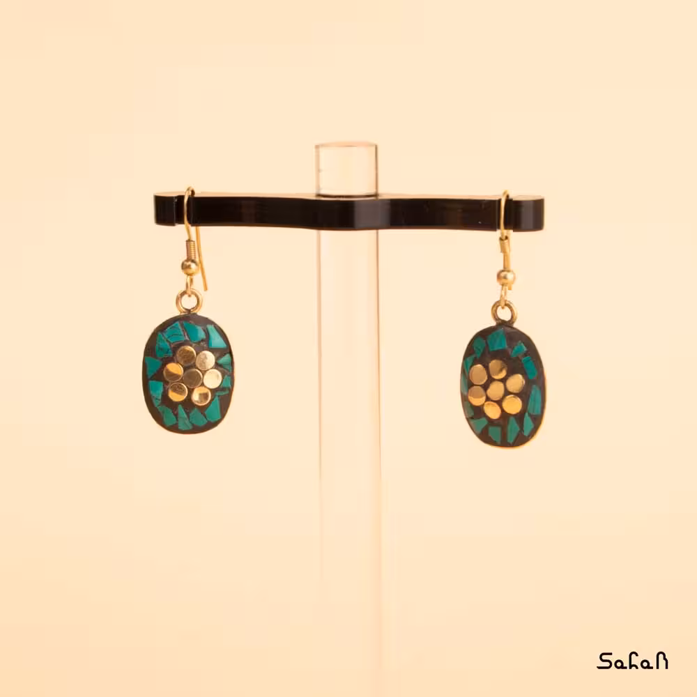 گوشواره برنجی رنگی مدل نپالی