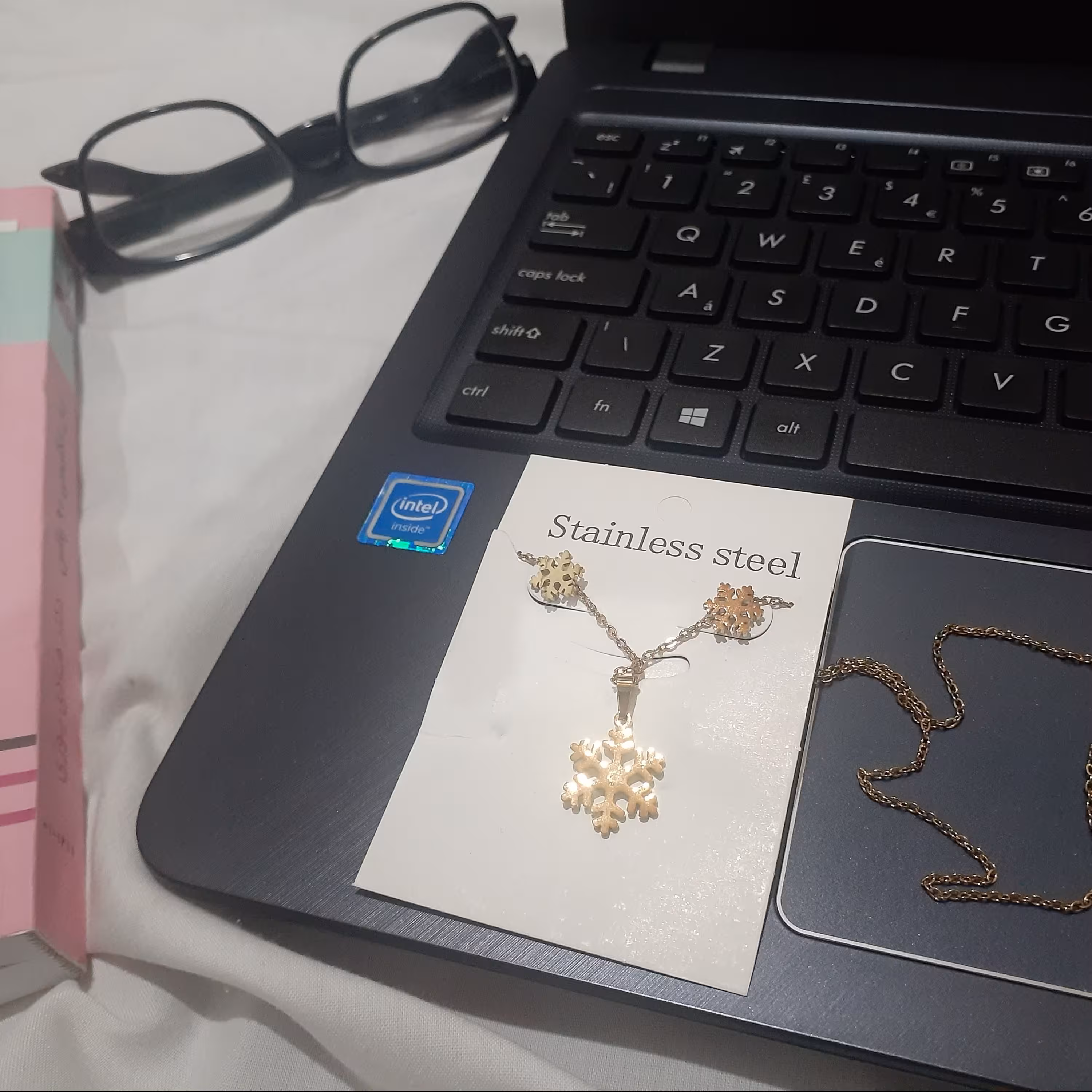 نیم ست (گوشواره وگردنبند)استیل رنگ ثابت ضداب