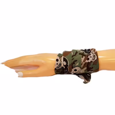 دستمال سر و گردن مدل چریکی اسکلت Rokh133