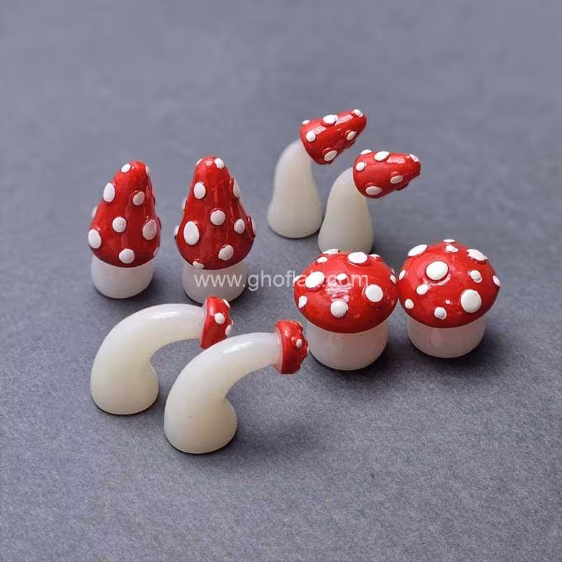 فیگور قارچ خال دار شب تاب دکوراتیو