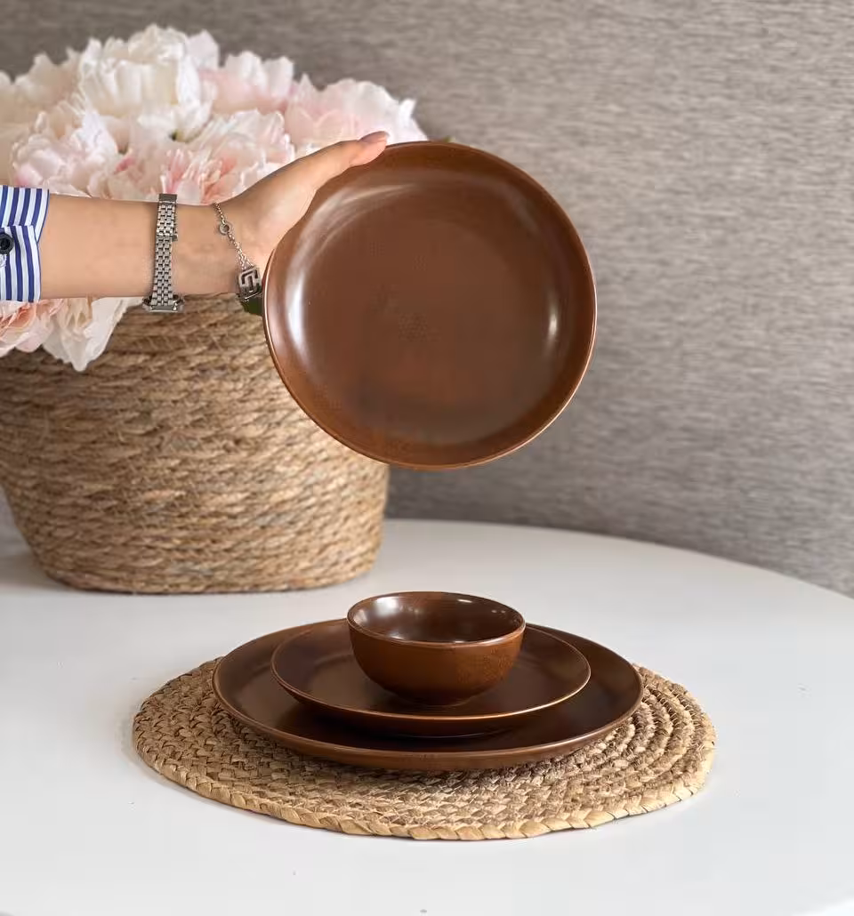 سرویس غذاخوری تک نفره طرح ایکیا – رنگ ری اکتیو قهوه ای