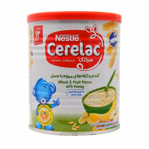 سرلاک گندم و تکه های میوه با عسل به همراه شیر نستله