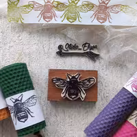 مهر دستساز  زنبور عسل بزرگ