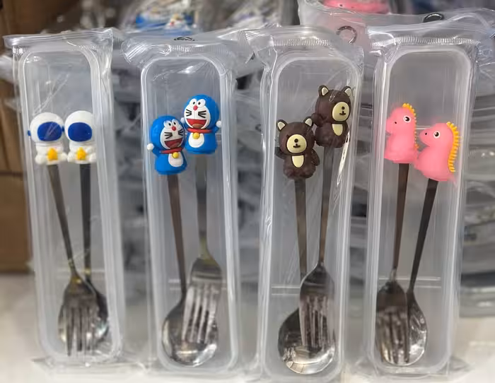 قاشق چنگال کودک کاردار و جعبه دار