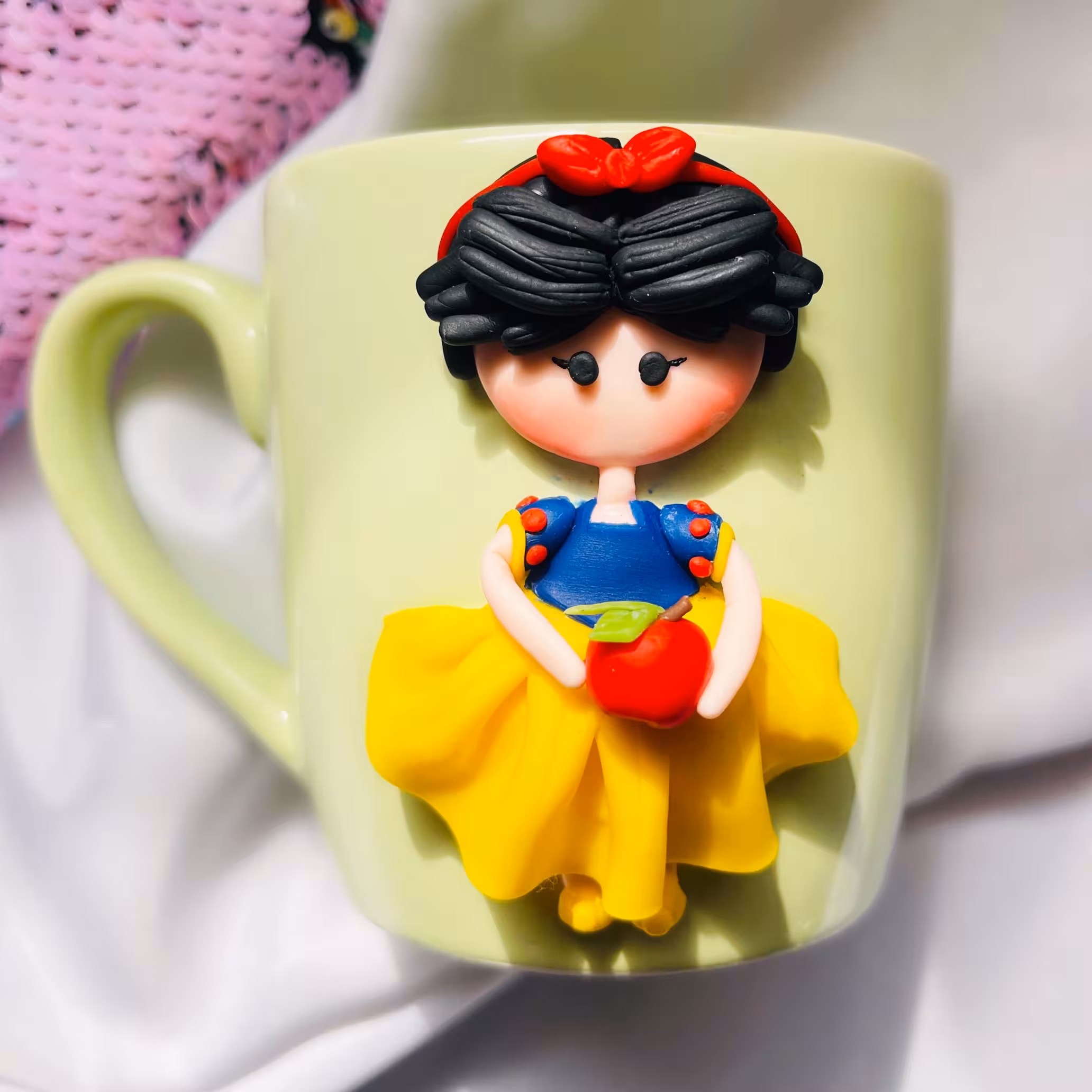 ماگ سفیدبرفی