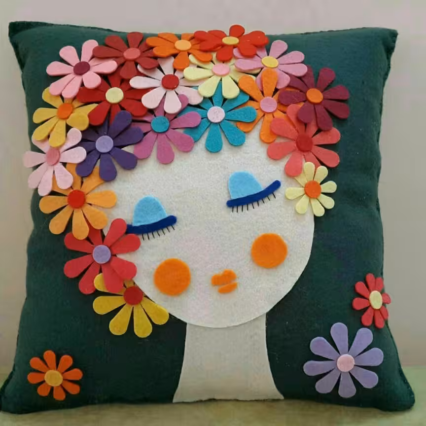 کوسن نمدی گوگولی