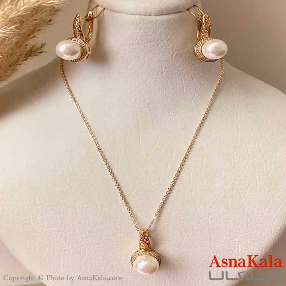 نیم ست زنانه ژوپینگ مدل مروارید نگیندار شامل گوشواره و آویز رنگ طلایی کد NIM14967W