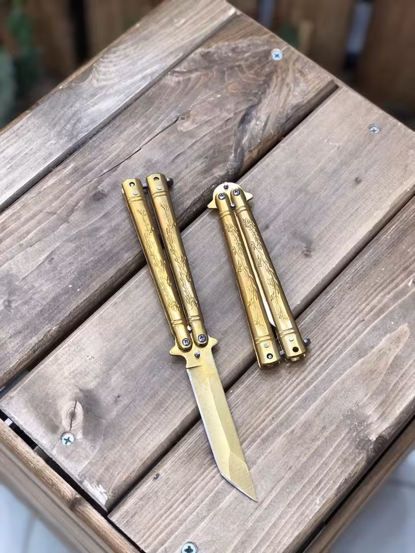 چاقو پروانه طلایی