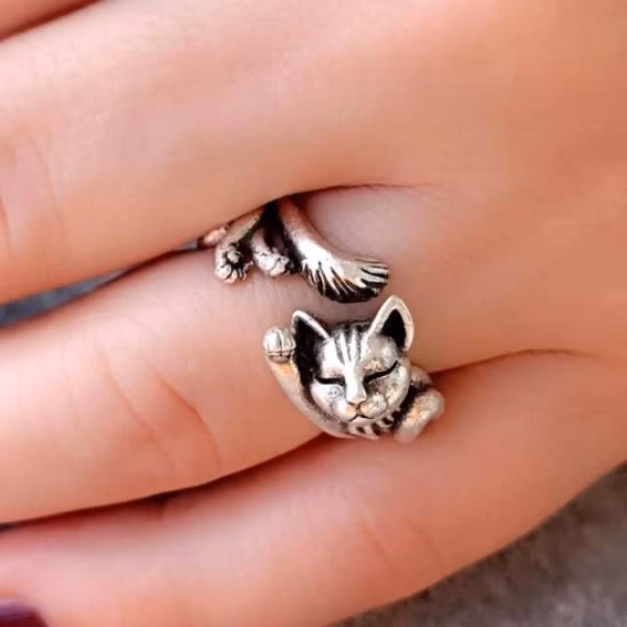 انگشتر گربه خواب