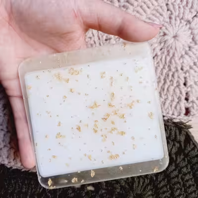 زیر لیوانی طرح فنجان قهوه و گل