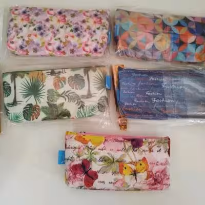 جامدادی کتابی اعلا گلدار تک زیپ(مناسب برای جوایز)