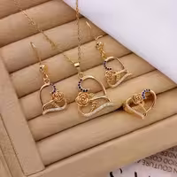 نیم ست و انگشتر.