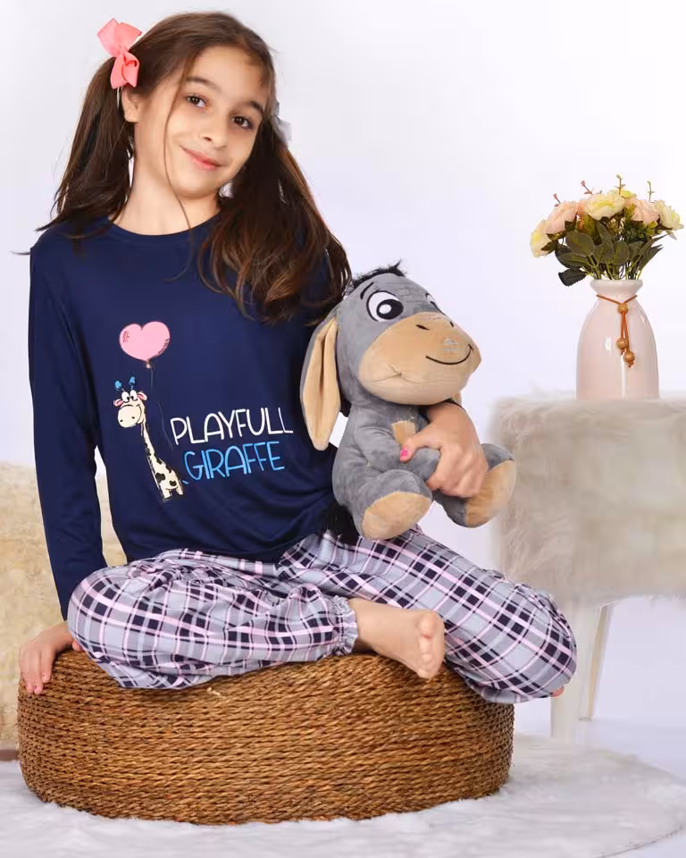 تیشرت و شلوار زرافه و بادکنک بچه گانه