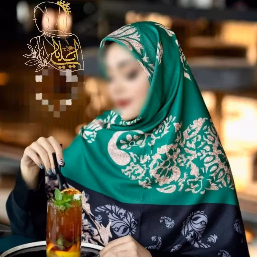 روسری مجلسی( فلامنت اسپان  اعلا) قواره 140
خنک و لطیف  شیک 
بدون پرز و چروک