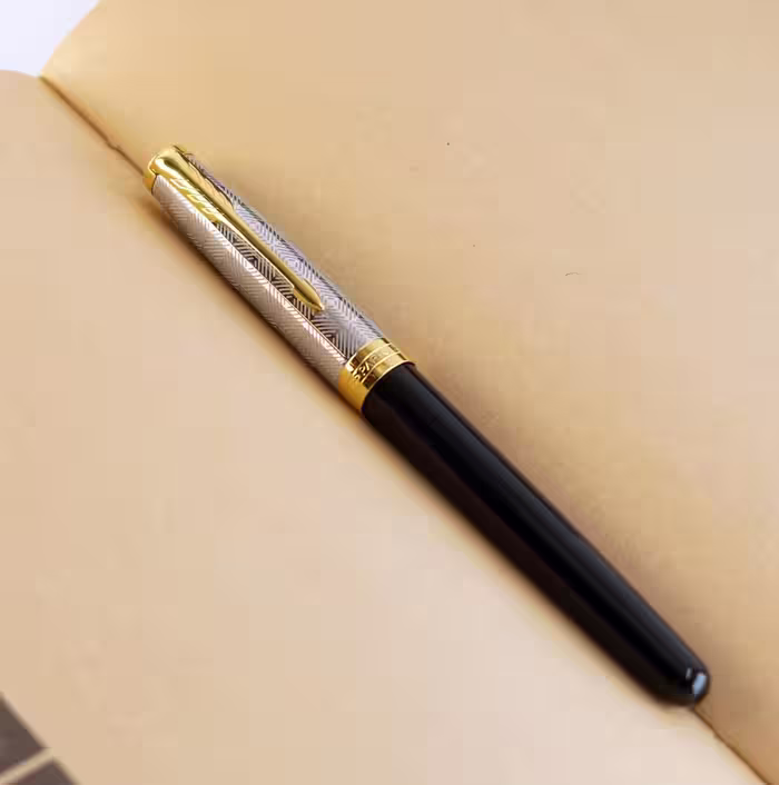 خودنویس پارکر سونت پریمیوم ادیشن گیره طلایی PARKER Sonnet premium edition metal and black GT