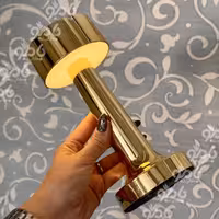 آباژور لمسی شارژی دمبل طلایی بلند