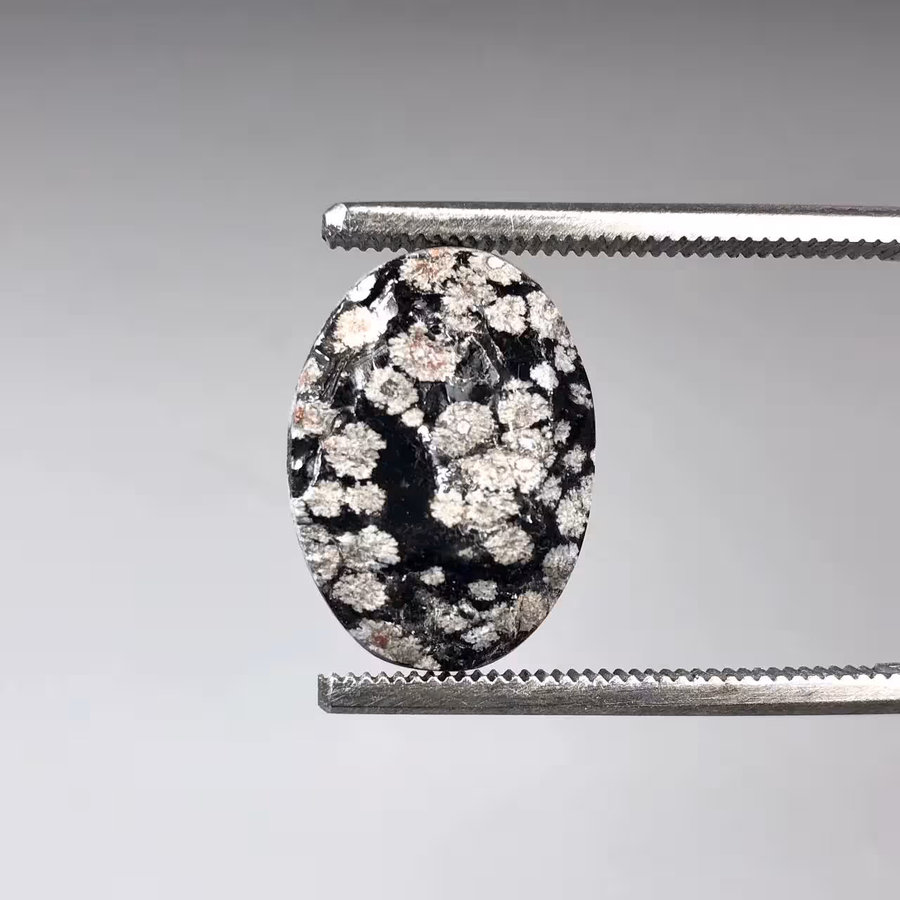 سنگ راف اوبسیدین دانه برفی طبیعی 250909