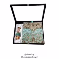 پک هدیه سازمانی جعبه شیشه‌ای با ترمه ابریشم طرح اطلس و گلدان مس و فیروزه ( اصل )
