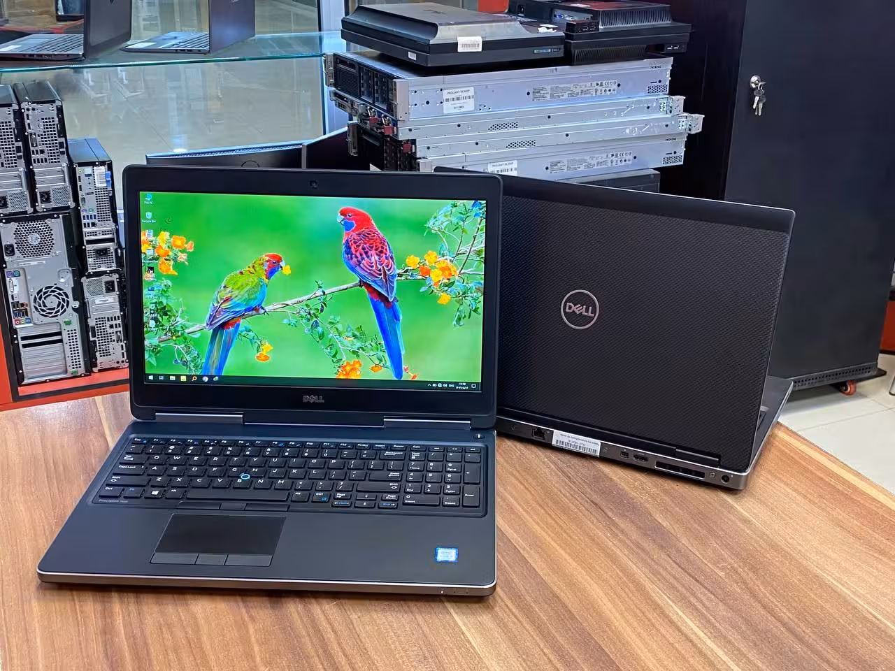 لپ‌تاپ DELL مدل Precision 7520 | مفیدیار مشاوره و خرید لپ تاپ و کامپیوتر با بهترین قیمت