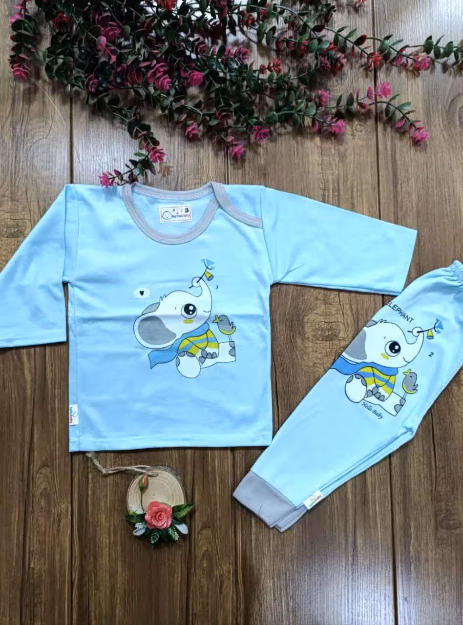 لباس نوزادی بلوز جلو دکمه و شلوار فیل آبی