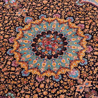 فرش ماشینی کد 360 طرح ترنجی زمینه سرمه ای