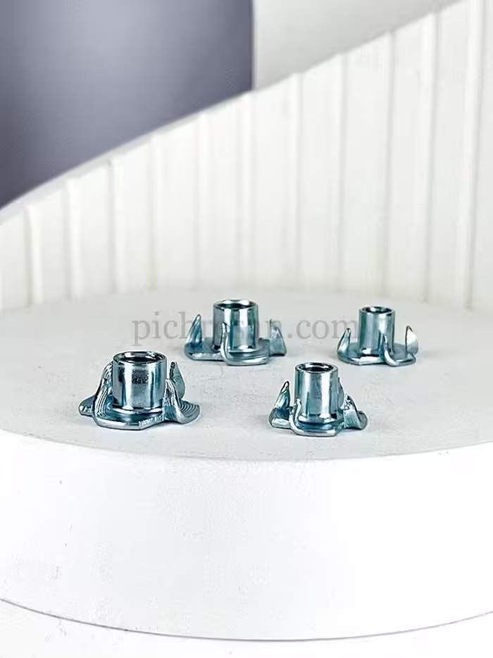 مهره خاردار سایز 8 میلیمتر بسته 300عددی
