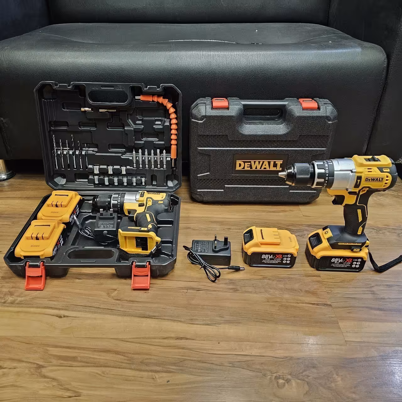 دریل شارژی 88 ولت چکشی سه نظام 13 طرح دیوالت DW88