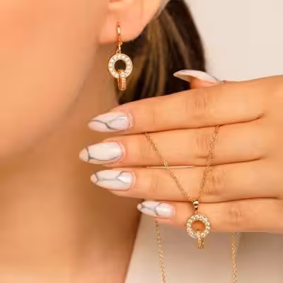 نیم ست نگین دار دو حلقه طلایی. مارک خوش نام YSX..