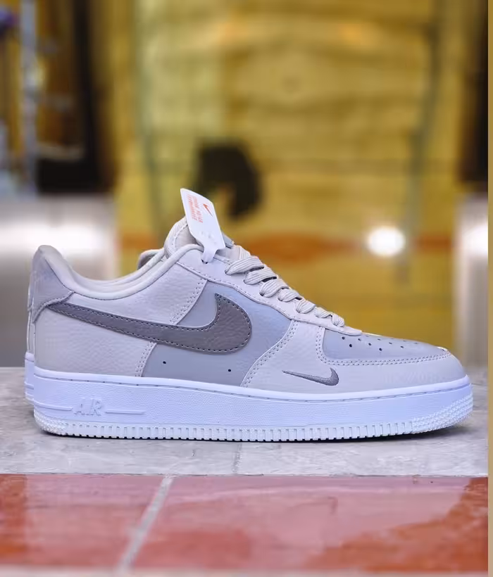 کتونی نایک ایرفورس1. Nike Air Force 1