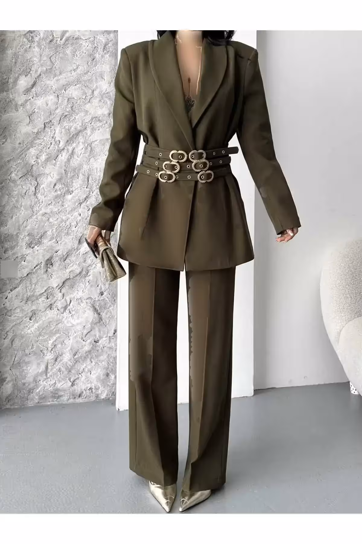 ست شلوار و ژاکت بلیزر با جزئیات طلایی - 9957