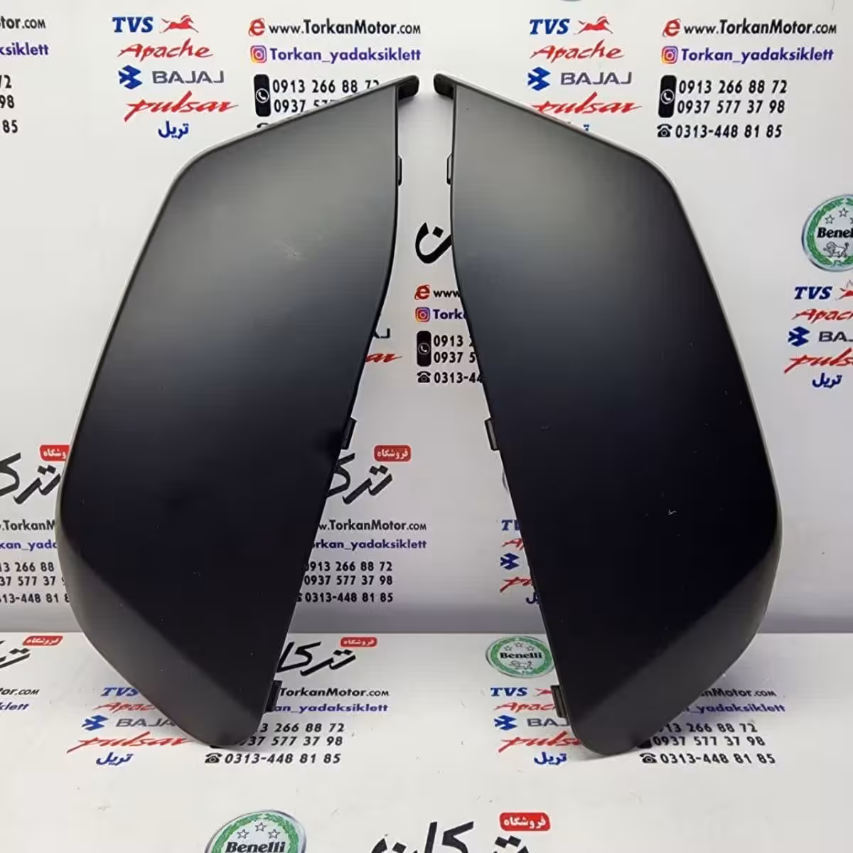 قاب ( کاور ) فلاپ ( لچکی ) بغل چراغ ( بلوری ) موتور طرح ایروکس و nvx ( مشکی مات ) اتاق جدید ( جفت )