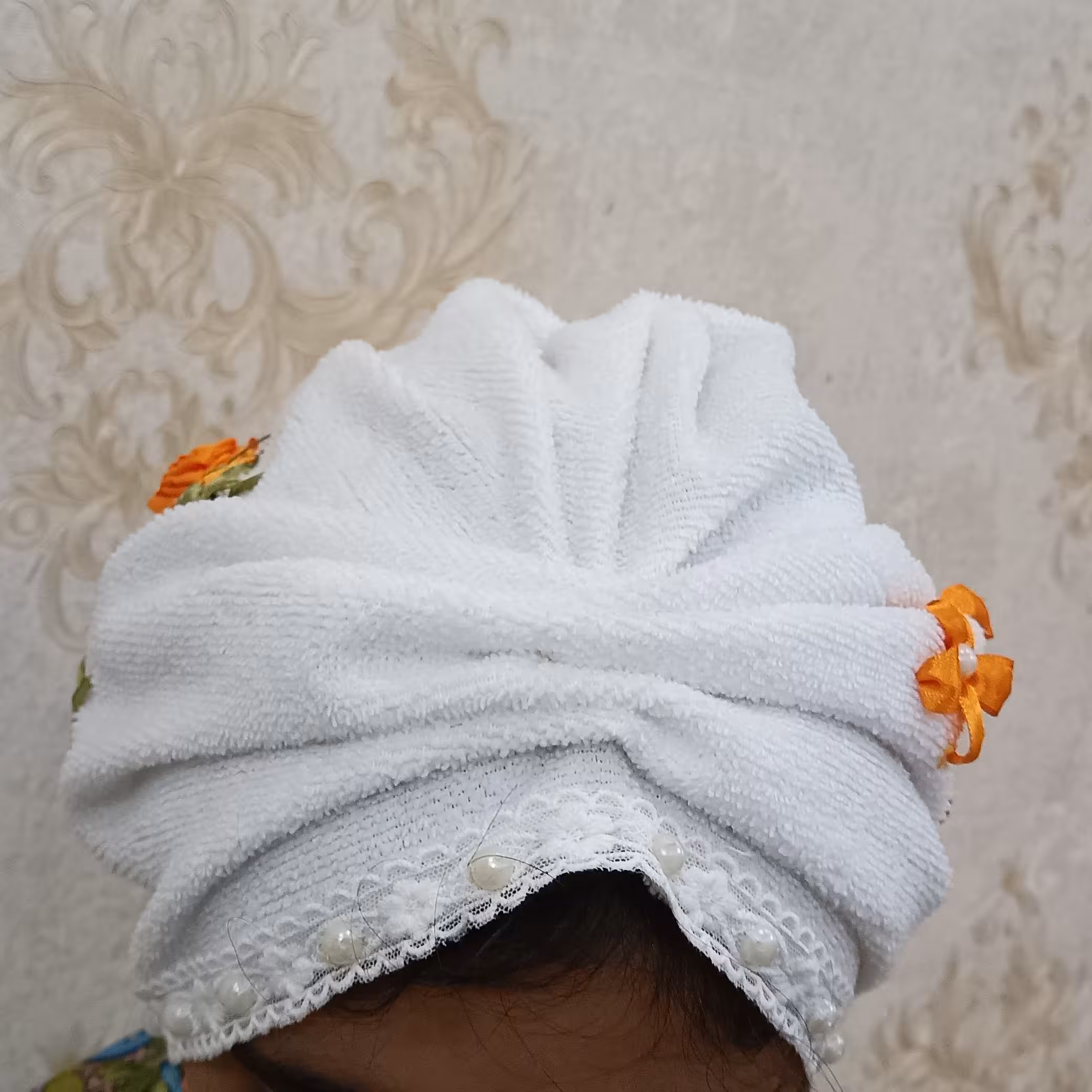 حوله سر حمام رباندوزی شده