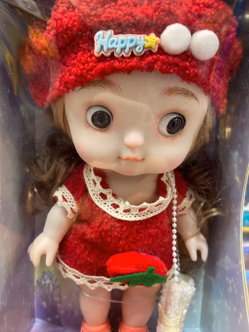 عروسک بدن گوشتی چشم تیله ای